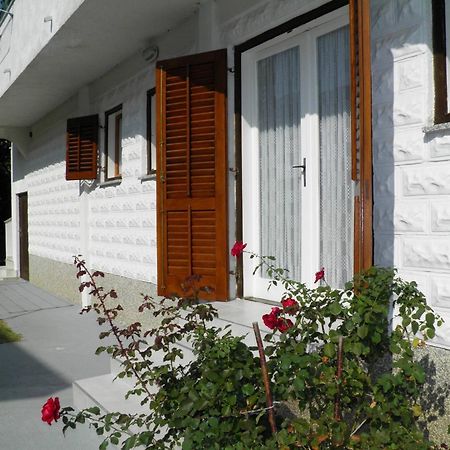 Apartments Klaric Baška Екстериор снимка