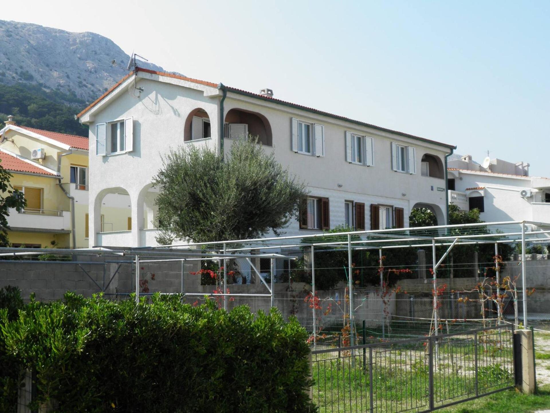 Apartments Klaric Baška Екстериор снимка