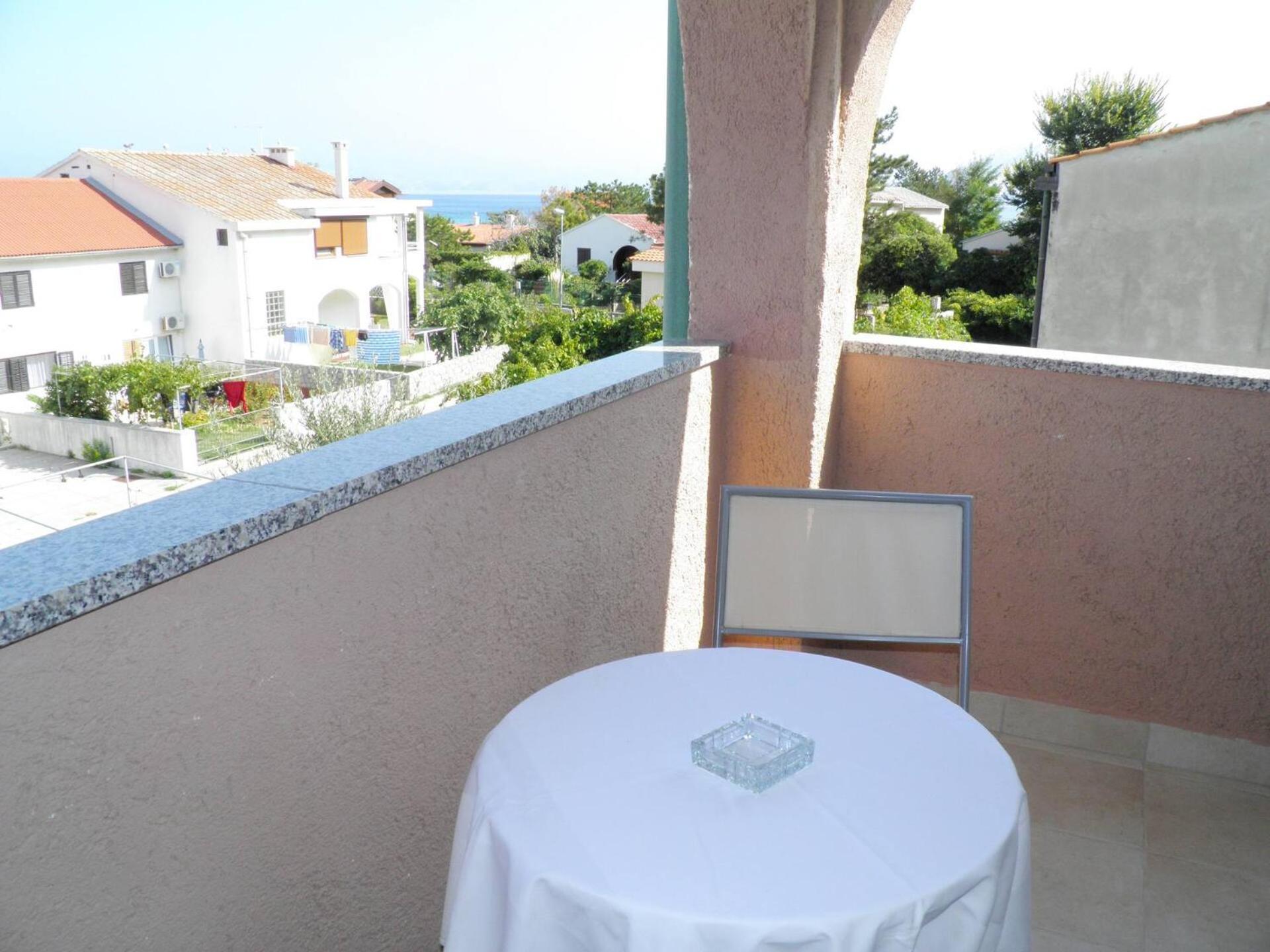 Apartments Klaric Baška Екстериор снимка